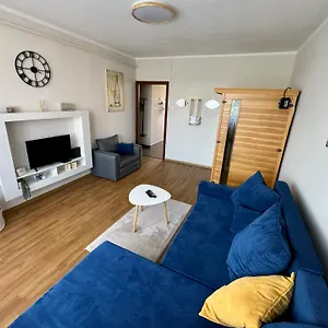 Mayahome , Eger Magyarország