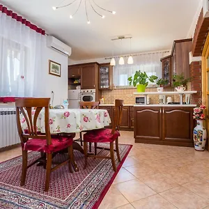 Janko , Rovinj Horvátország